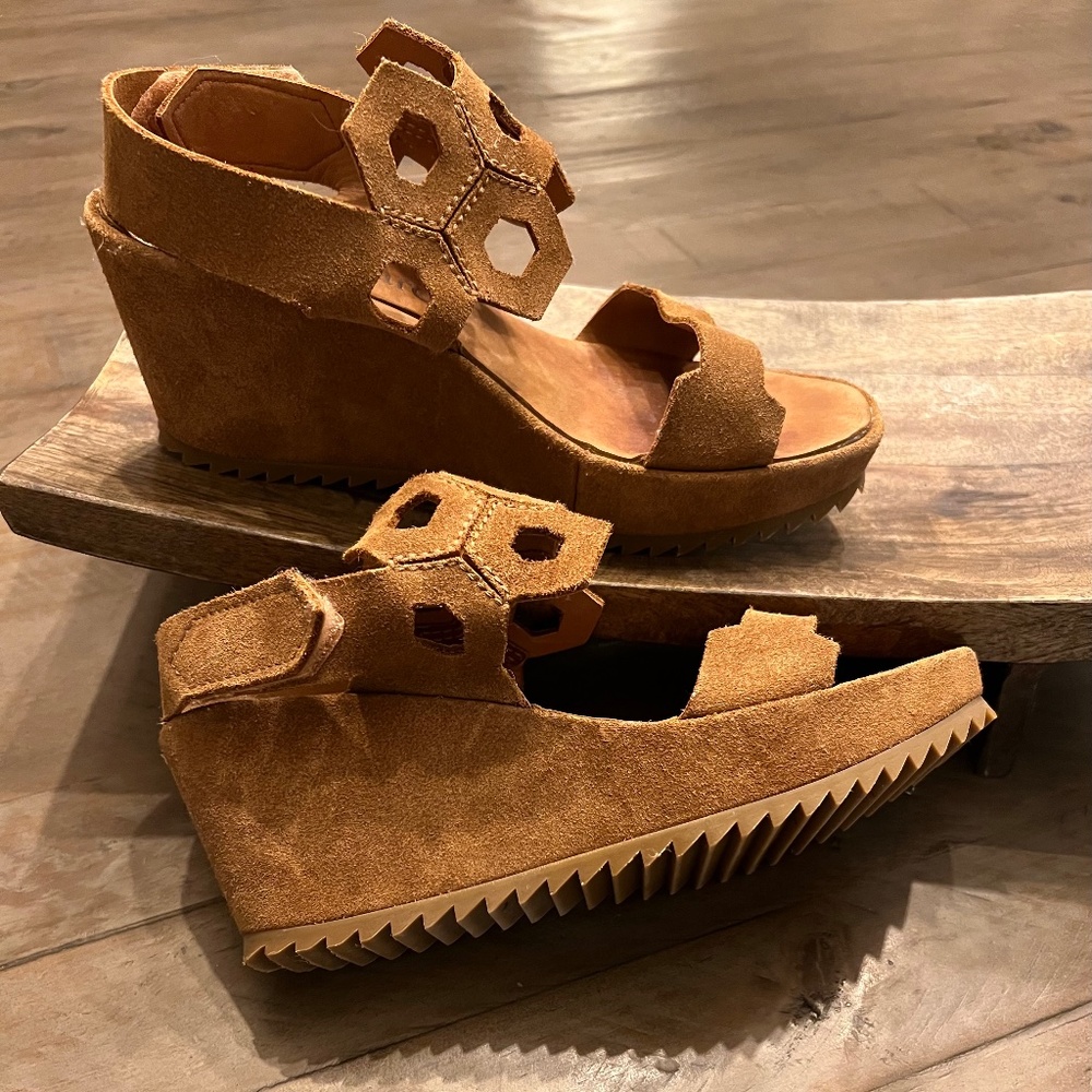 Pedro Garcia Suede Wedge Sandal - Size 8